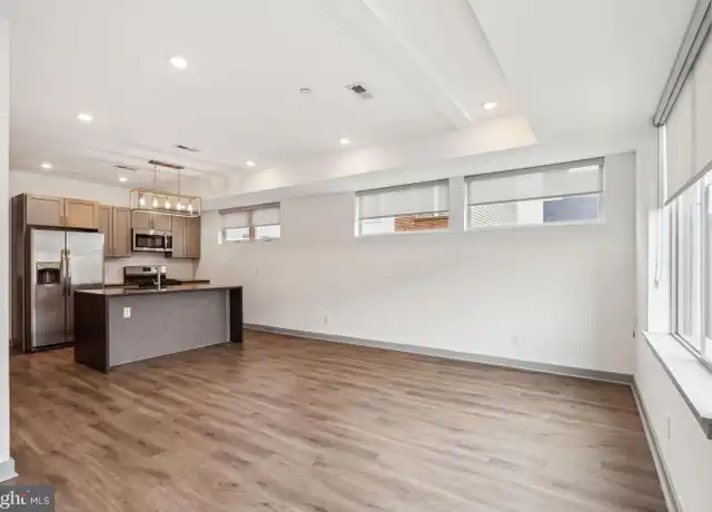 Property at 419 W Berks St Unit 2, Philadelphia, PA, 19122, 3 beds, 3 baths, [object Object]
