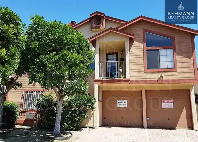 Property at 4177 Iowa St Unit 2, San Diego, CA, 92104, 1 bed, 1 bath, [object Object]