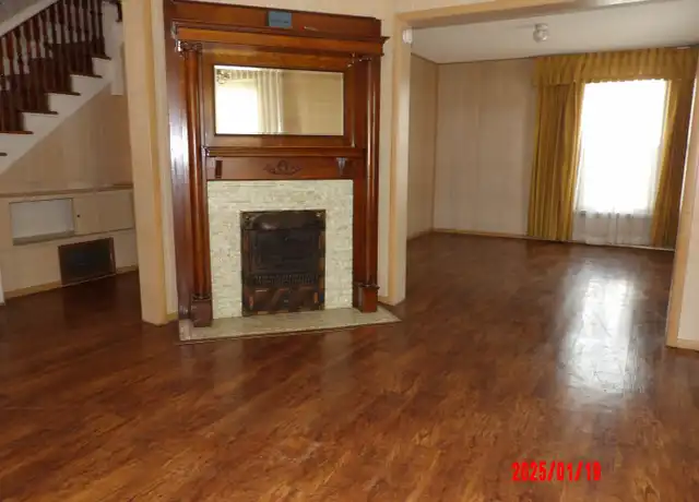Property at 219-221 W Colorado Ave Unit 1, Trinidad, CO, 81082, 3 beds, 1 bath, [object Object]