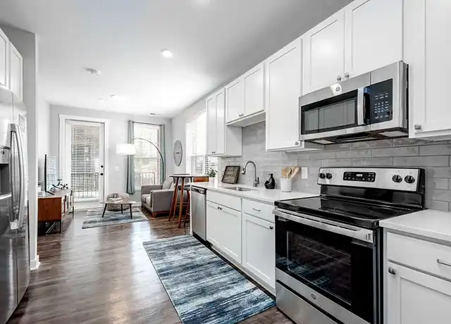 Property at 8 on the Park at GVX - 1366 Olivine Dr, Columbus, OH, 43215, 0-1 beds, 1 bath, [object Object]