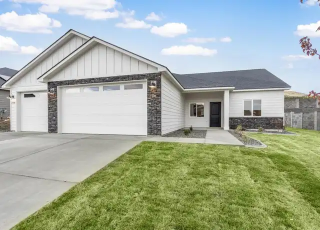 Property at 2408 Maggio Loop, Richland, WA, 99352, 3 beds, 2 baths, [object Object]