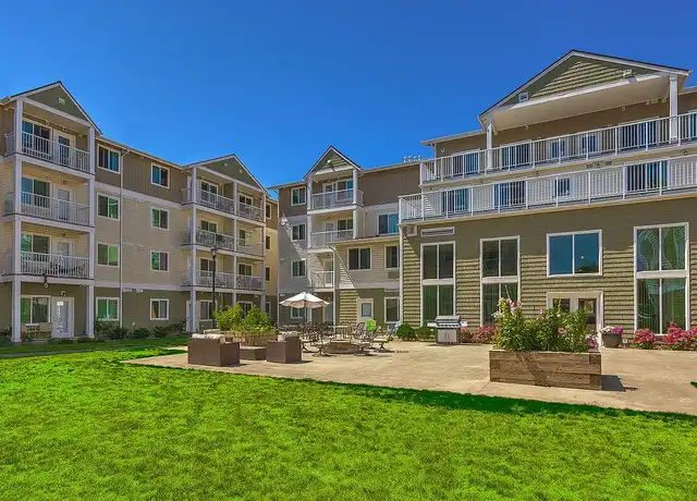 Property at VINTAGE AT TACOMA - 4023 S Lawrence St, Tacoma, WA, 98409, 1-2 bed, 1 bath, [object Object]
