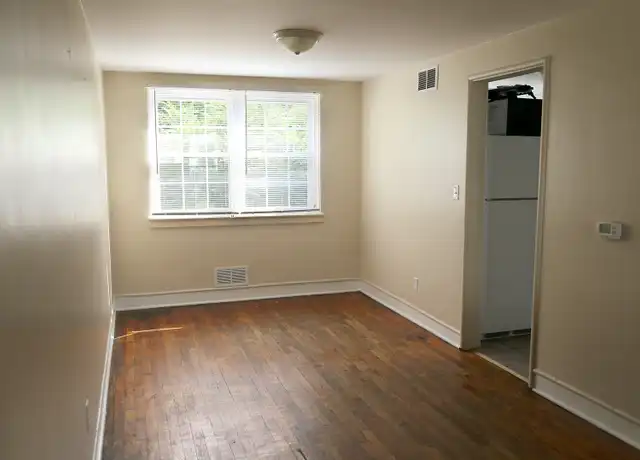 Property at 444 Cherry Ave Unit 15, Waynesboro, VA, 22980, 2 beds, 1 bath, [object Object]