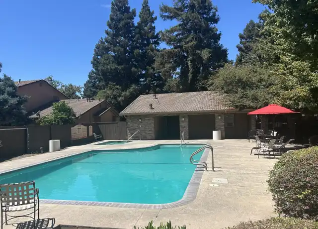 Property at 4063 Elmo Loop Unit B, Modesto, CA, 95356, 2 beds, 1 bath, [object Object]
