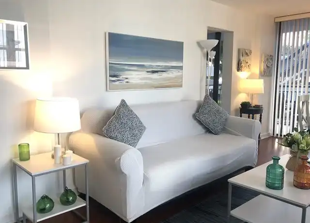 Property at 3031 N Ocean Blvd #207, Fort Lauderdale, FL, 33308, 2 beds, 2 baths, [object Object]