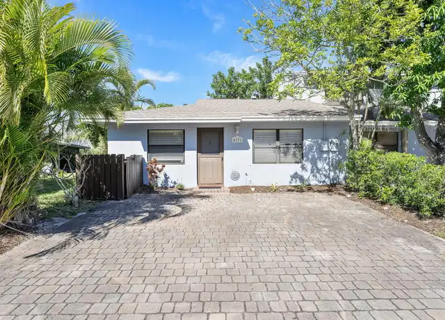 Property at 5171 Tennis Ln, Delray Beach, FL, 33484, 2 beds, 2 baths, [object Object]