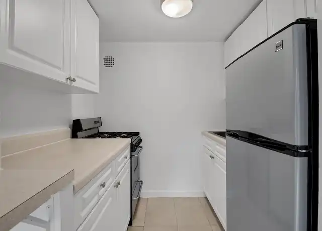 Property at 220 E 22nd St Unit 6O, New York, NY, 10010, 3 beds, 2 baths, [object Object]