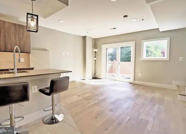 Property at 1723 Wisconsin Ave NW, Washington, DC, 20007, 1 bed, 1.5 baths, [object Object]