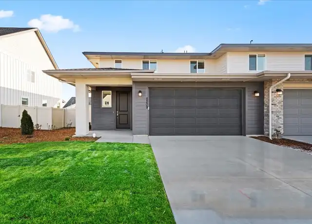 Property at 8209 W Pacific Yew St, Eagle, ID, 83616, 4 beds, 3 baths, [object Object]