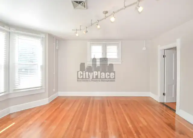 Property at 642 S Meridian St Unit B, Indianapolis, IN, 46225, 1 bed, 1 bath, [object Object]
