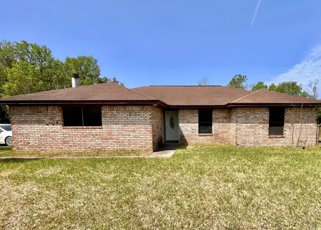 Property at 300 Nevils St, Bridge City, TX, 77611, 3 beds, 2 baths, [object Object]
