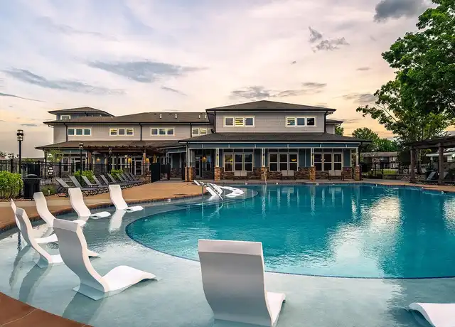 Property at Foxridge Apartment Homes - 750 Hethwood Blvd, Blacksburg, VA, 24060, 1-3 bed, 1-2 bath, [object Object]
