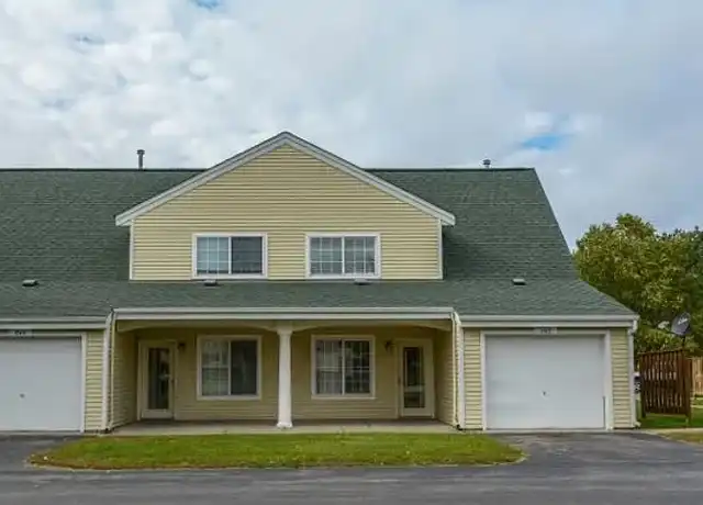 Property at Riverside Townhomes - 1120 N Oak St, Lake City, MN, 55041, 2 beds, 1.5 baths, [object Object]