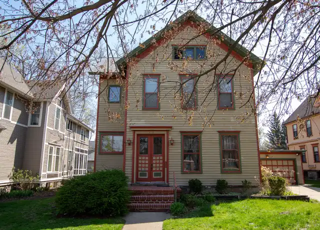 Property at 130 College Ave NE Apt 2, Grand Rapids, MI, 49503, 1 bed, 1 bath, [object Object]