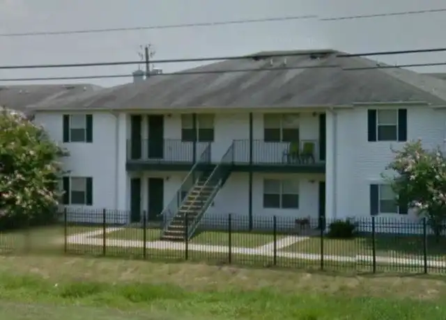 Property at 700 E Martin Luther King Junior Dr Unit 101, Greenwood, MS, 38930, 2 beds, 1 bath, [object Object]
