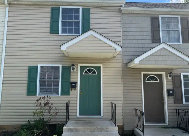 Property at 825 Judd St Unit 825, Bedford, VA, 24523, 2 beds, 1 bath, [object Object]