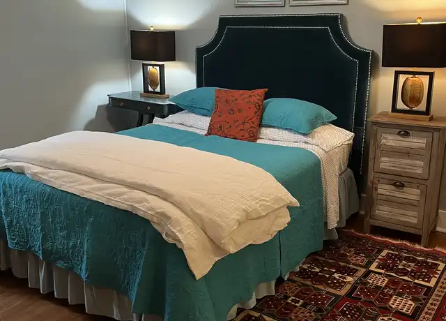 Property at 375 Weaverville Rd Unit 8, Asheville, NC, 28804, 1 bed, 1 bath, [object Object]