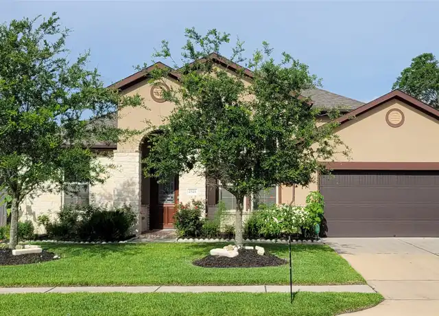 Property at 2521 Scarlett Trce, Pearland, TX, 77584, 3 beds, 3 baths, [object Object]