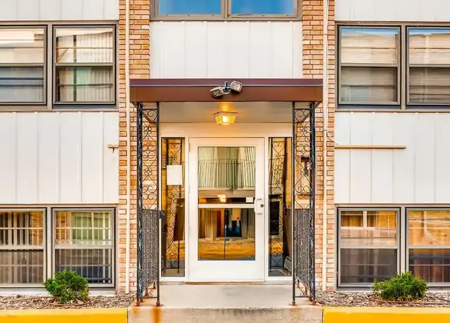 Property at Humboldt Square - 6743 N Humboldt Ave, Minneapolis, MN, 55430, 2 beds, 1 bath, [object Object]