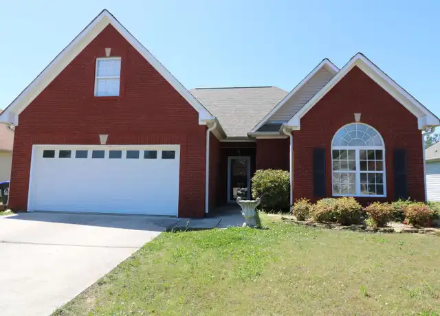 Property at 140 Oak Leaf Cir, Pell City, AL, 35125, 3 beds, 2 baths, [object Object]