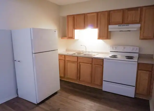 Property at Valley View Apartments - 127 S Colby Ave, Valley Center, KS, 67147, 0-1 beds, 1 bath, [object Object]