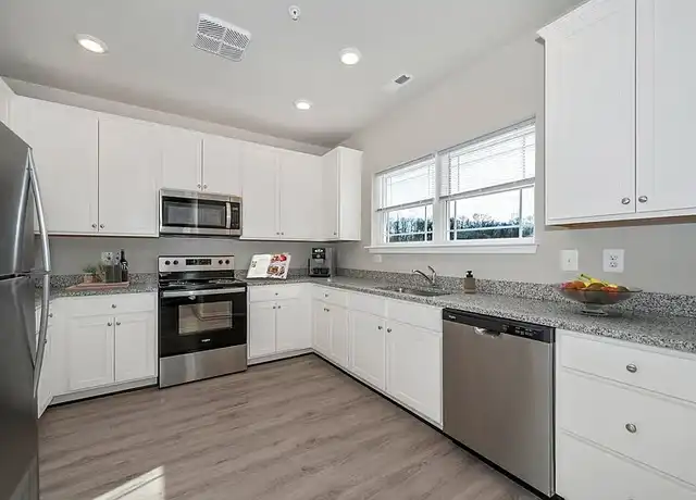 Property at Fairway Vista Apartments - 1201 Riverwalk Pl, Frederick, MD, 21701, 1-3 bed, 1-2 bath, [object Object]