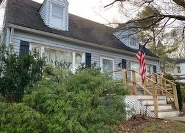 Property at 119 Maple Pl, Port Jefferson, NY, 11777, 4 beds, 2 baths, [object Object]