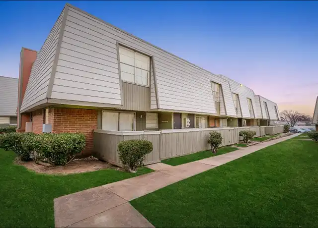 Property at 2600 W I 240 Service Rd, Oklahoma City, OK, 73159, 0 beds, 1 bath, [object Object]