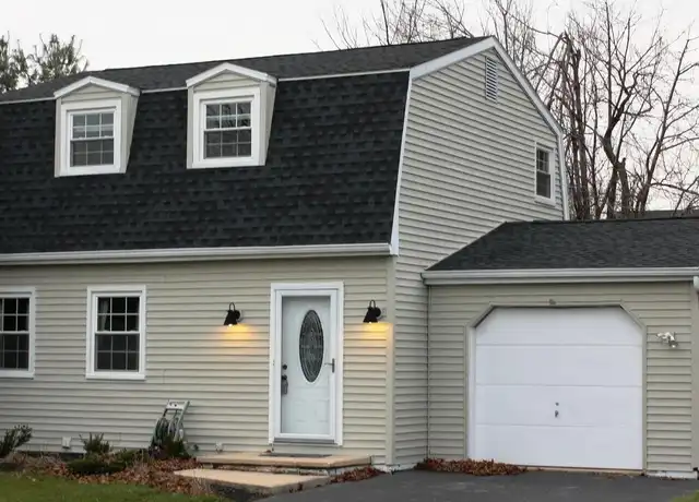 Property at 443 Hillside Dr, Red Lion, PA, 17356, 2 beds, 1 bath, [object Object]