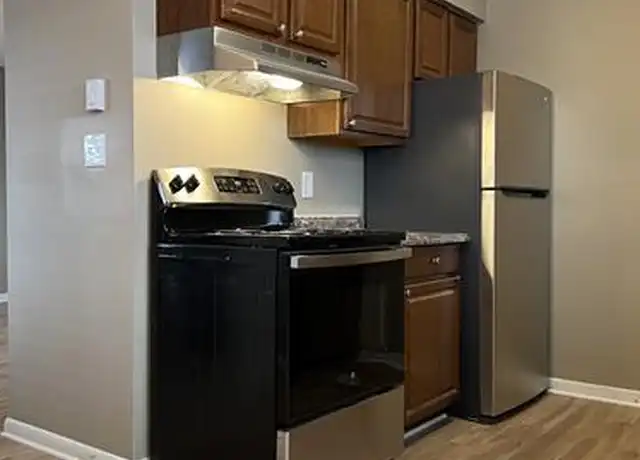 Property at 15525 E 10 Mile Rd, Eastpointe, MI, 48021, 2 beds, 1 bath, [object Object]