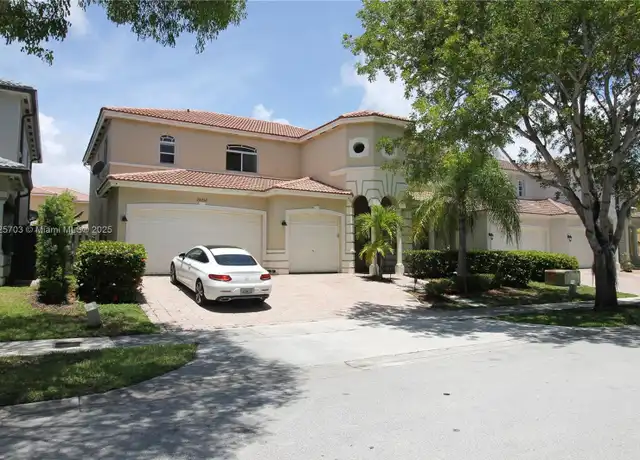 Property at 20732 SW 87th Ct, Cutler Bay, FL, 33189, 5 beds, 3 baths, [object Object]