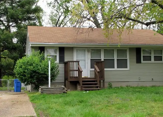 Property at 55 Maple Dr, Florissant, MO, 63031, 2 beds, 1 bath, [object Object]