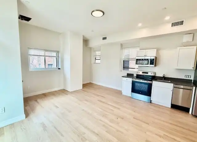 Property at 204 Hanover St Unit 3R, Boston, MA, 02113, 0 beds, 1 bath, [object Object]