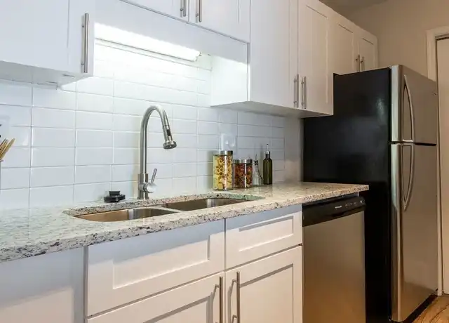 Property at Webb Bridge Crossing - 5000 Webb Bridge Ct, Alpharetta, GA, 30009, 2 beds, 1-2 bath, [object Object]