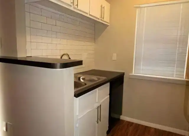 Property at 6001 Menchaca Rd, Austin, TX, 78745, 0 beds, 1 bath, [object Object]
