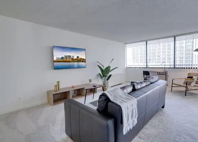Property at Richmond Highway 2361 - Richmond Hwy Unit 1022509P, Arlington, VA, 22202, 2 beds, 2 baths, [object Object]