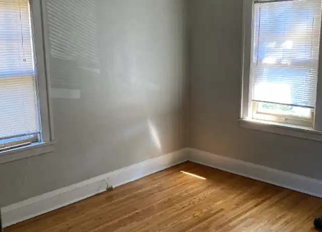 Property at 3914 E 36th St Unit 2, Minneapolis, MN, 55406, 2 beds, 1 bath, [object Object]