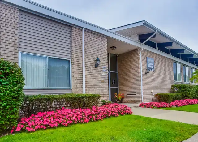 Property at Hines Park Apartments - 31680 Cowan Rd, Westland, MI, 48185, 1-2 bed, 1 bath, [object Object]