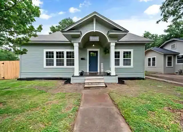 Property at 1505 Woodlawn Ave, Corsicana, TX, 75110, 3 beds, 2 baths, [object Object]