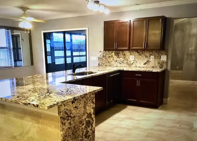 Property at 101 Ponce de Leon St, Royal Palm Beach, FL, 33411, 5 beds, 2 baths, [object Object]