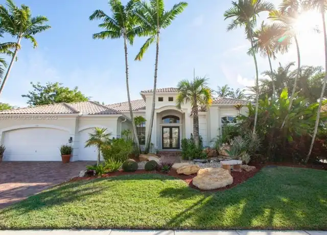 Property at 11100 Redhawk St, Plantation, FL, 33324, 4 beds, 3 baths, [object Object]