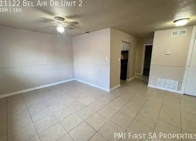 Property at 11122 Belair Dr Unit 2, San Antonio, TX, 78213, 1 bed, 1 bath, [object Object]