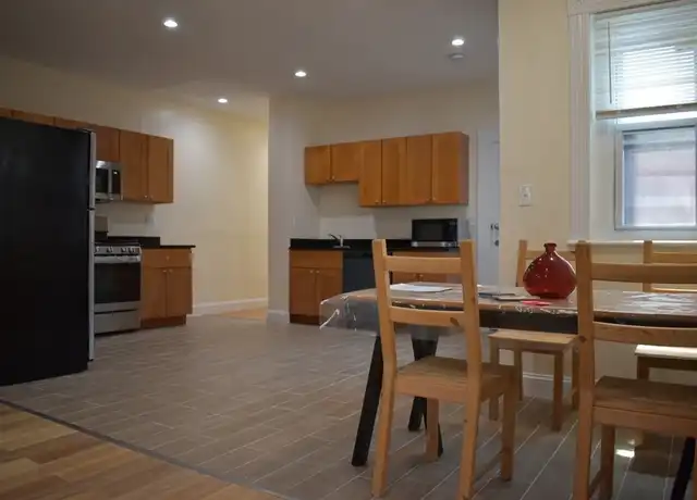 Property at 16 Glenville Ave #2, Allston, MA, 02134, 1 bed, 1 bath, [object Object]