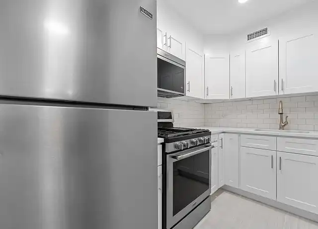 Property at 6820 Selfridge St, Forest Hills, NY, 11375, 1 bed, 1 bath, [object Object]