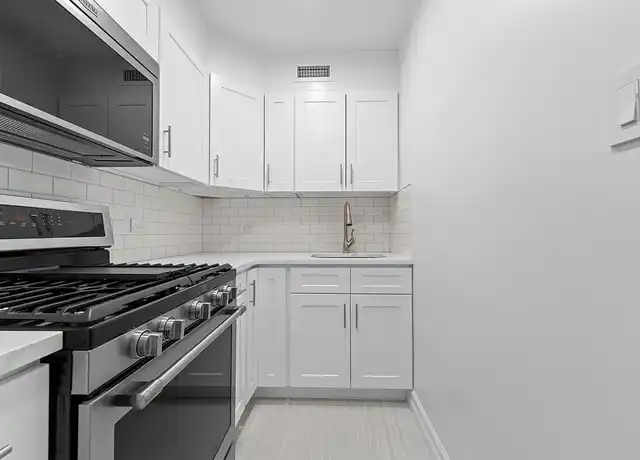 Property at 6820 Selfridge St, Forest Hills, NY, 11375, 1 bed, 1 bath, [object Object]
