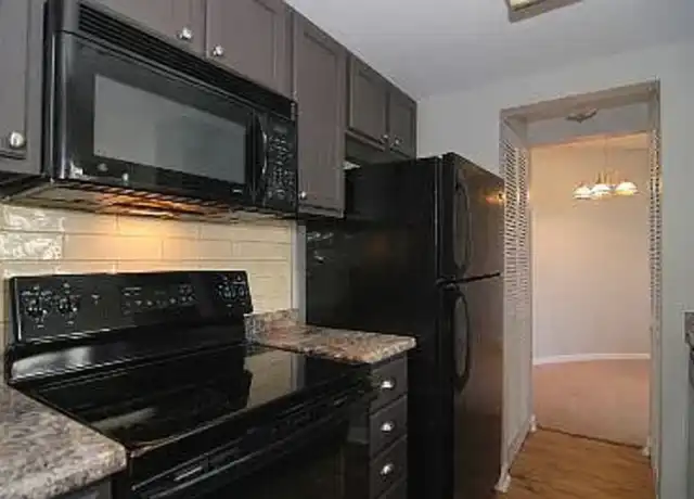 Property at Wilshire House at Union Station - 1100 Wheat St, Columbia, SC, 29201, 1-2 bed, 1-2 bath, [object Object]