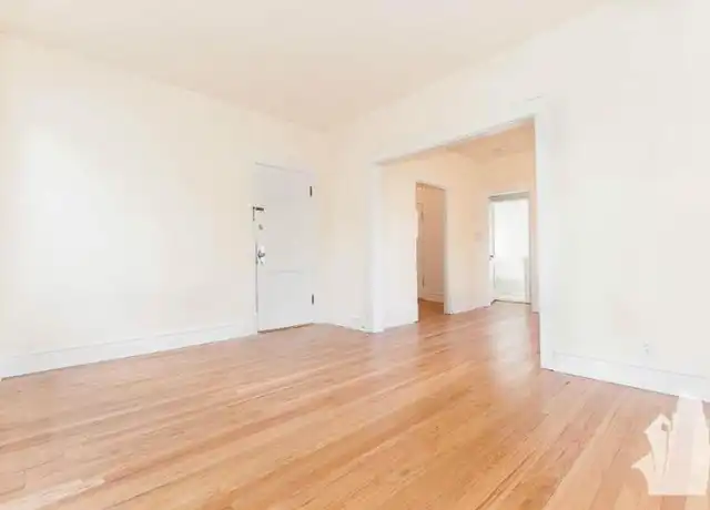 Property at 2915 W George St, Chicago, IL, 60618, 1 bed, 1 bath, [object Object]