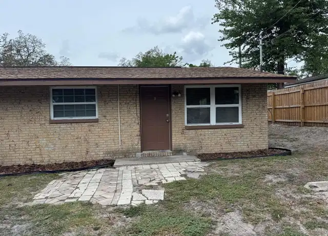 Property at 9322 Eastfield Rd, Thonotosassa, FL, 33592, 2 beds, 1 bath, [object Object]