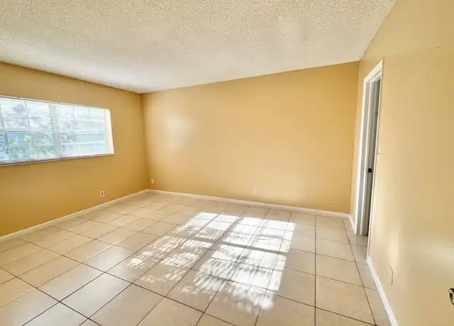 Property at 8900 W Sample Rd #106, Coral Springs, FL, 33065, 2 beds, 2 baths, [object Object]