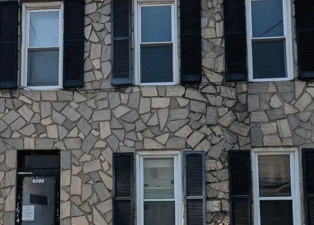 Property at 1614 W Market St, Pottsville, PA, 17901, 2 beds, 1 bath, [object Object]